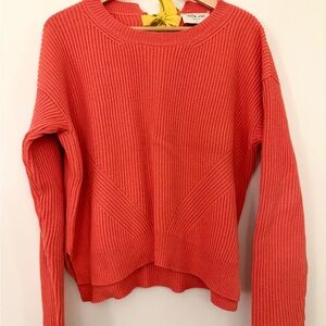 eòlas Brina Vibrant Coral Crew Neck Sweater